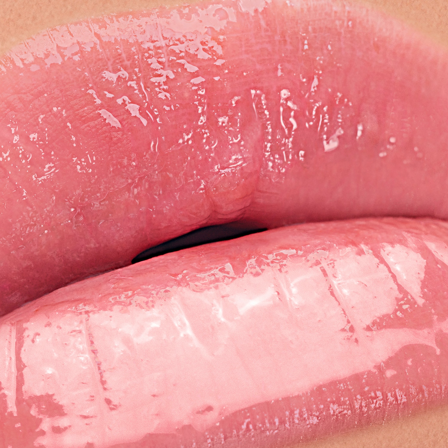 LOVESHINE BALM (BÁLSAMO PARA LABIOS CON EFECTO BRILLOSO)
